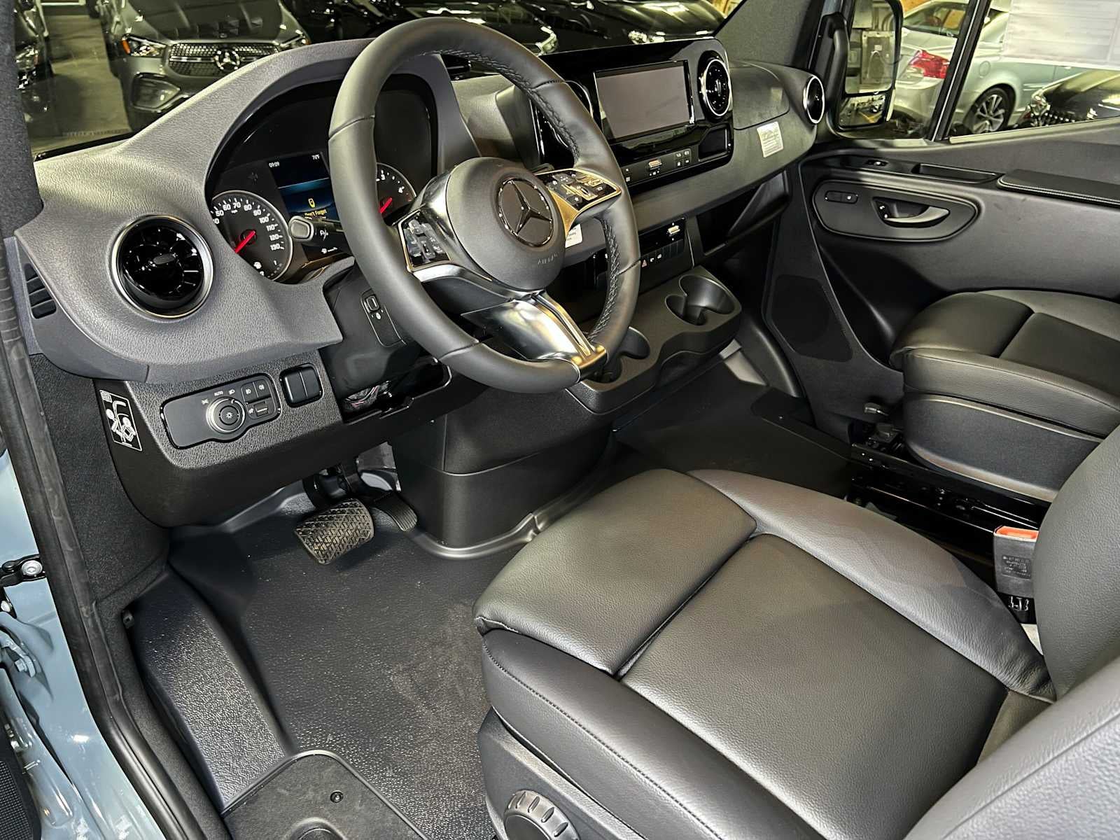 2026 Mercedes-Benz Sprinter Cargo 2500 Standard Roof I4 Diesel HO 144 AWD