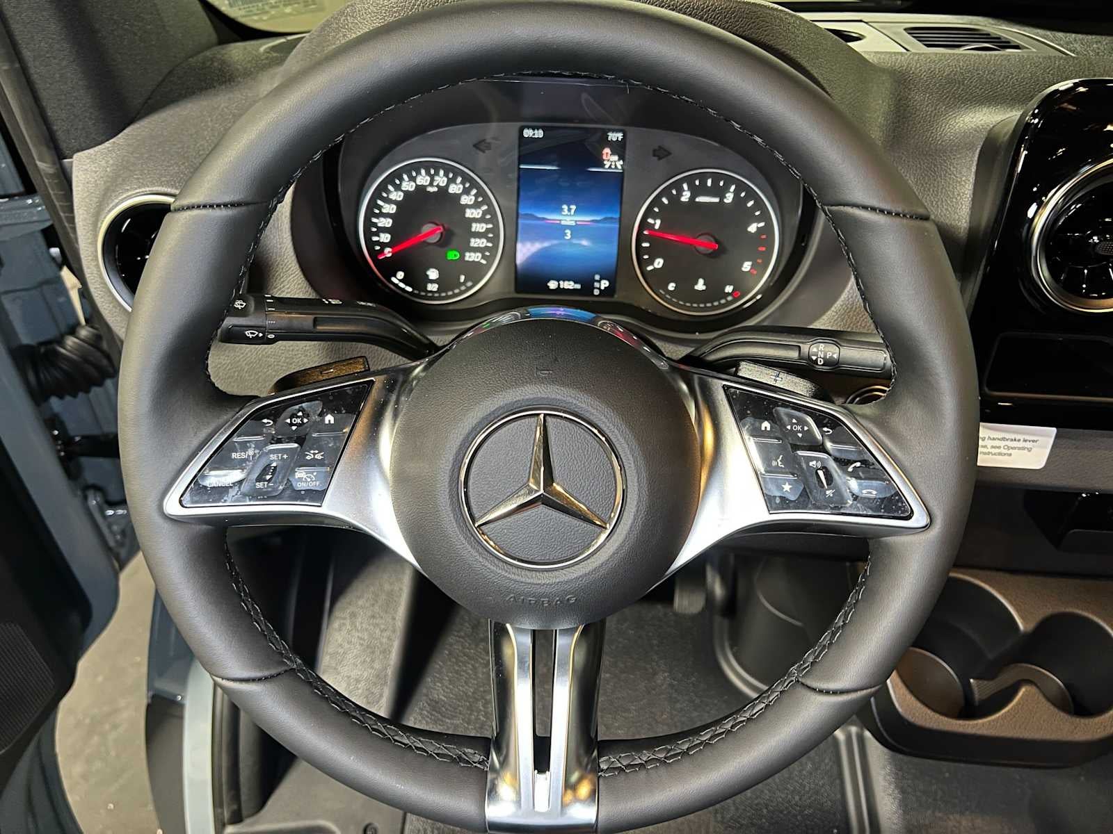 2026 Mercedes-Benz Sprinter Cargo 2500 Standard Roof I4 Diesel HO 144 AWD
