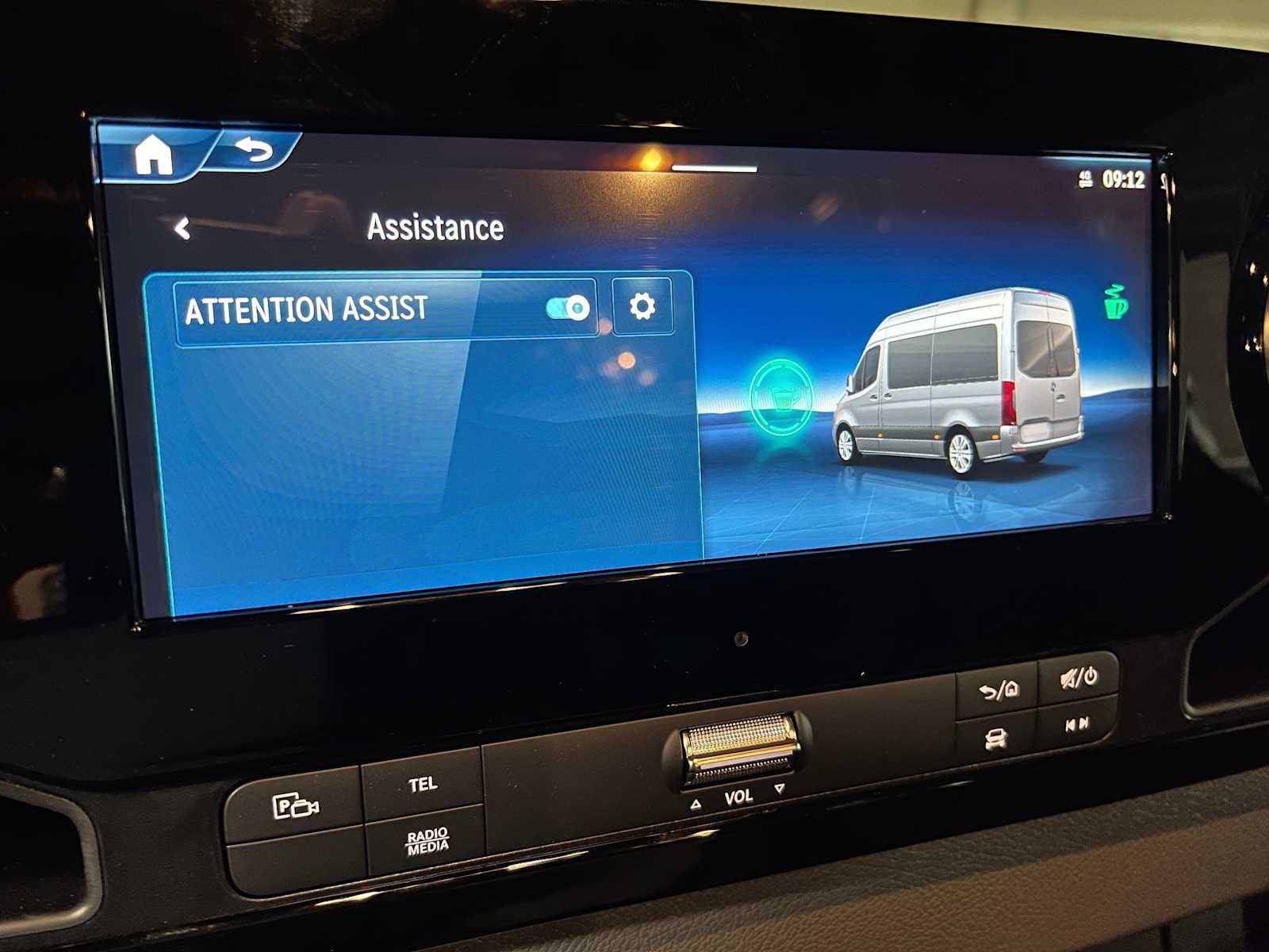 2026 Mercedes-Benz Sprinter Cargo 2500 Standard Roof I4 Diesel HO 144 AWD