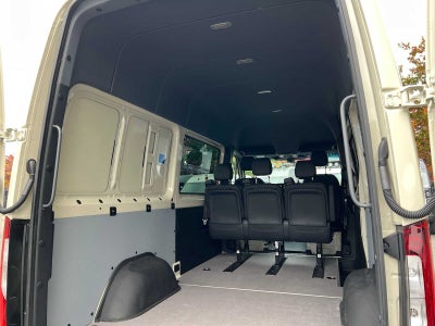 2026 Mercedes-Benz Sprinter Crew 2500 Standard Roof I4 Diesel HO 144 AWD