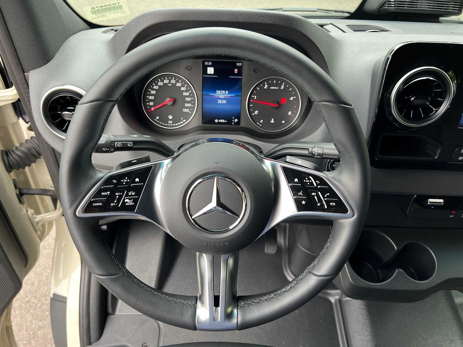 2026 Mercedes-Benz Sprinter Crew 2500 Standard Roof I4 Diesel HO 144 AWD
