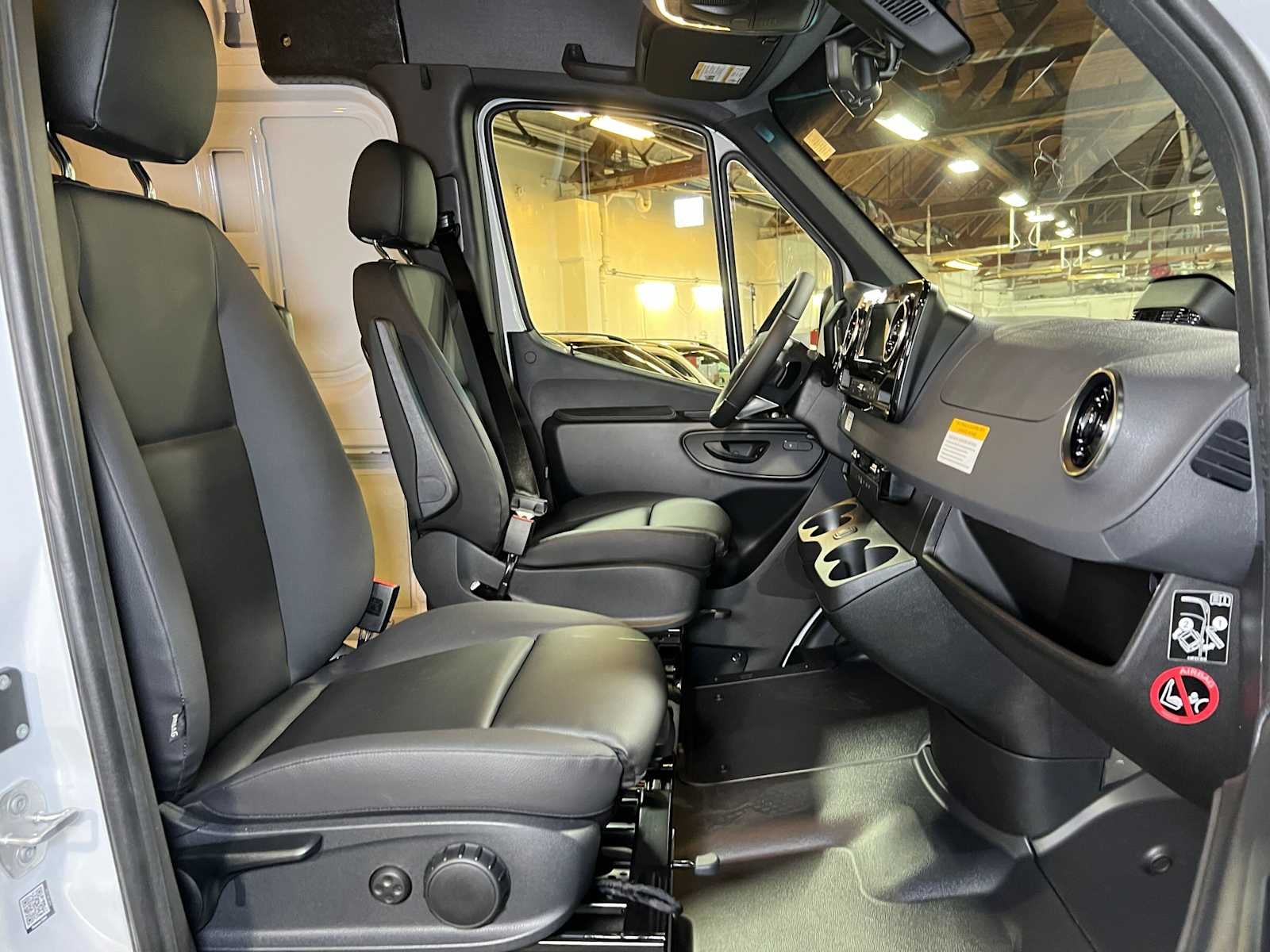 2026 Mercedes-Benz Sprinter Cargo 2500 Standard Roof I4 Diesel HO 144 AWD