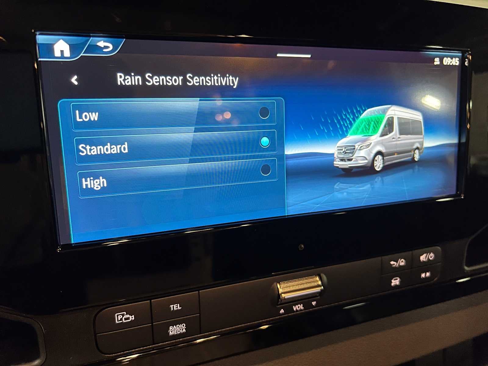 2026 Mercedes-Benz Sprinter Cargo 2500 Standard Roof I4 Diesel HO 144 AWD