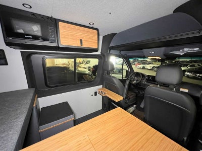 2026 Mercedes-Benz Sprinter Cargo 2500 Standard Roof I4 Diesel HO 144 AWD