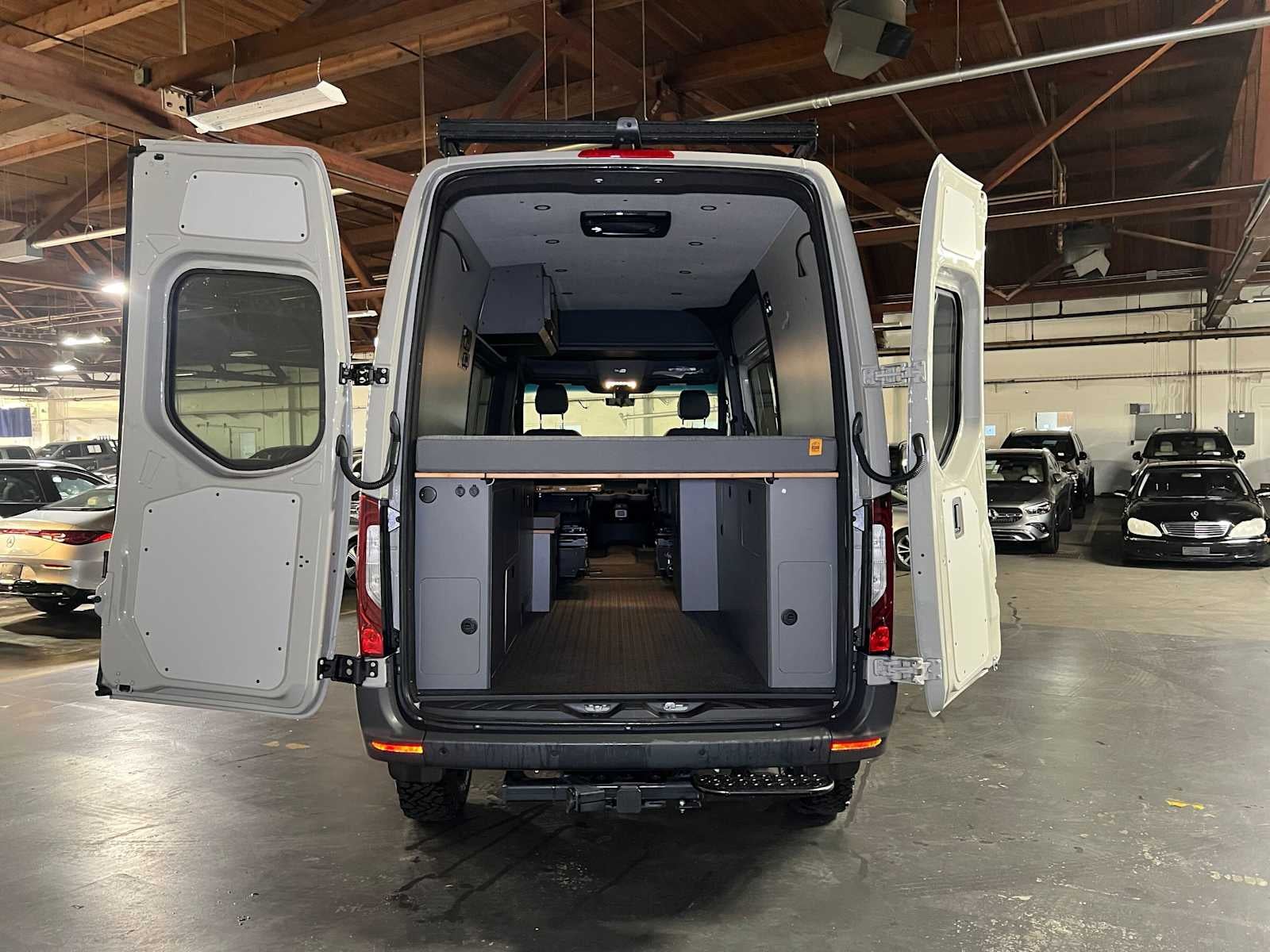 2026 Mercedes-Benz Sprinter Cargo 2500 Standard Roof I4 Diesel HO 144 AWD
