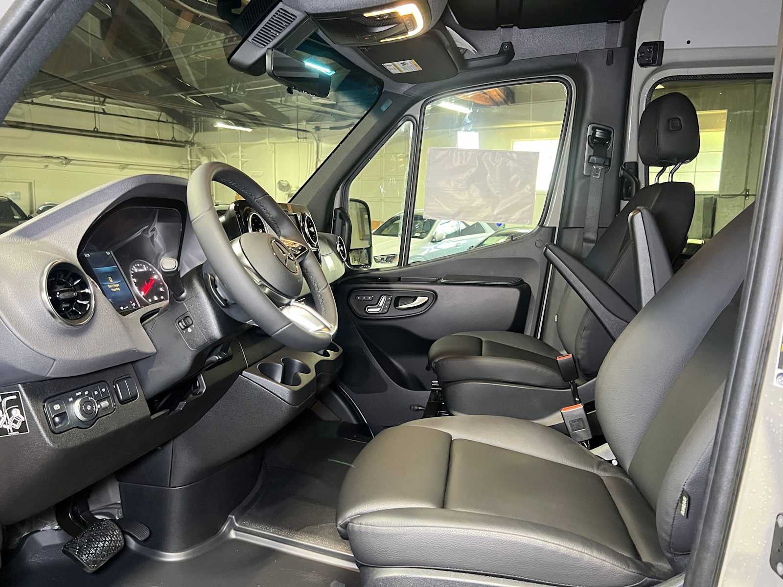2026 Mercedes-Benz Sprinter Cargo 2500 Standard Roof I4 Diesel HO 144 AWD