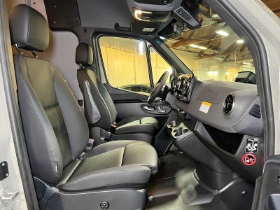 2026 Mercedes-Benz Sprinter Cargo 2500 Standard Roof I4 Diesel HO 144 AWD