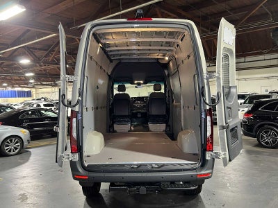 2026 Mercedes-Benz Sprinter Cargo 2500 Standard Roof I4 Diesel HO 144 AWD