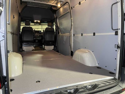 2026 Mercedes-Benz Sprinter Cargo 2500 Standard Roof I4 Diesel HO 144 AWD