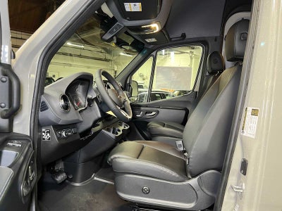2026 Mercedes-Benz Sprinter Cargo 2500 Standard Roof I4 Diesel HO 144 AWD