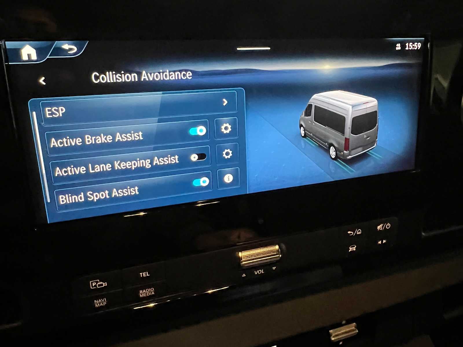 2026 Mercedes-Benz Sprinter Cargo 2500 Standard Roof I4 Diesel HO 144 AWD