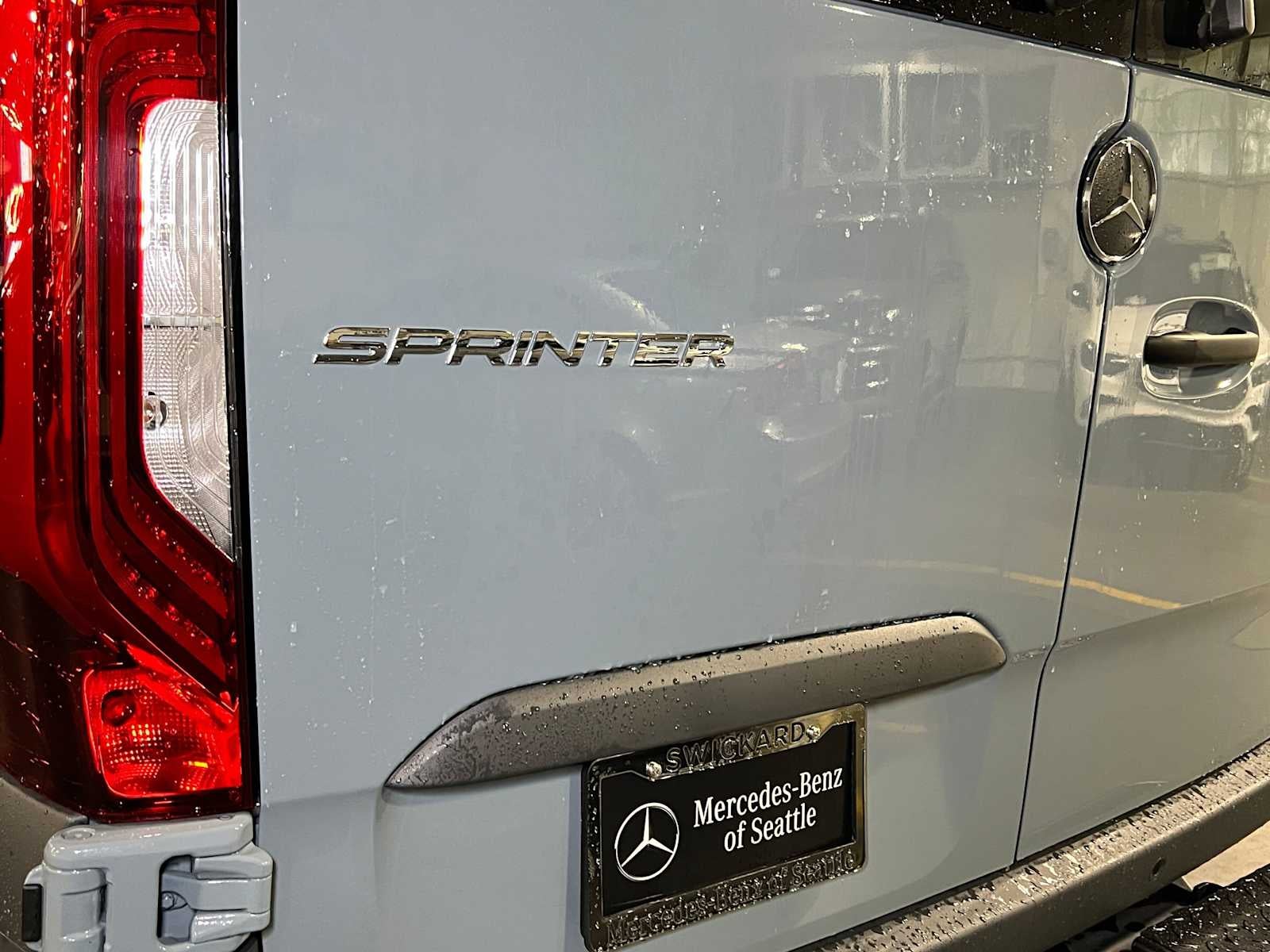 2026 Mercedes-Benz Sprinter Crew 2500 Standard Roof I4 Diesel HO 144 AWD