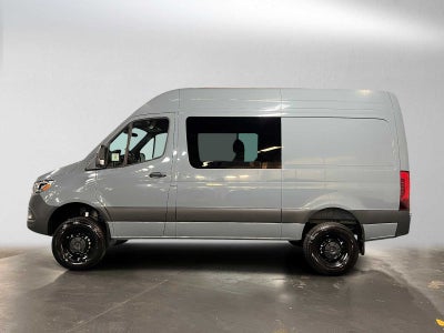 2026 Mercedes-Benz Sprinter Crew 2500 Standard Roof I4 Diesel HO 144 AWD