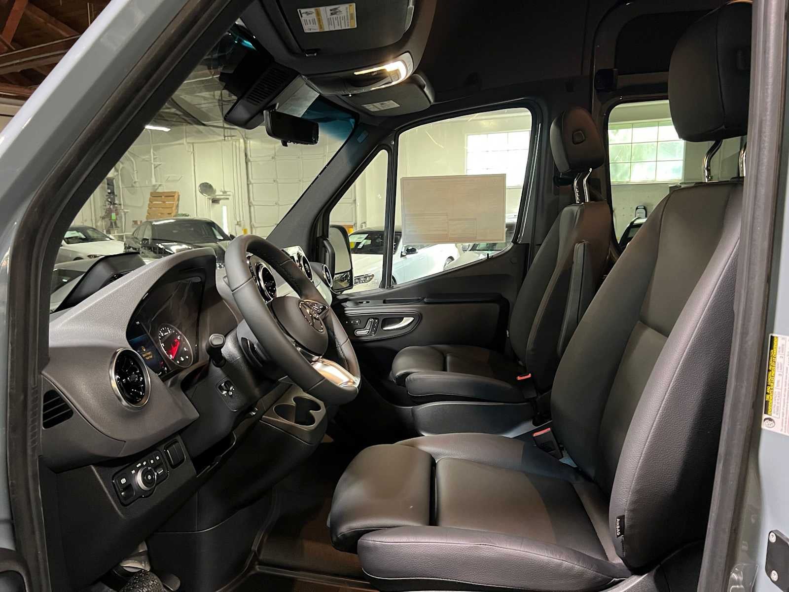 2026 Mercedes-Benz Sprinter Crew 2500 Standard Roof I4 Diesel HO 144 AWD