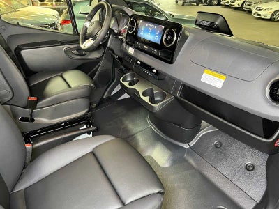 2026 Mercedes-Benz Sprinter Cargo 2500 Standard Roof I4 Diesel HO 144 AWD