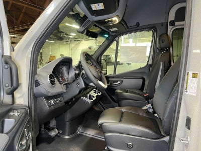 2026 Mercedes-Benz Sprinter 2500 Standard Roof I4 Diesel HO 144 AWD