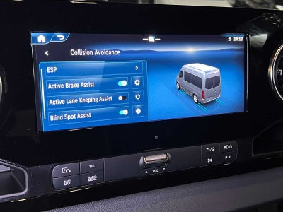 2026 Mercedes-Benz Sprinter 2500 Standard Roof I4 Diesel HO 144 AWD