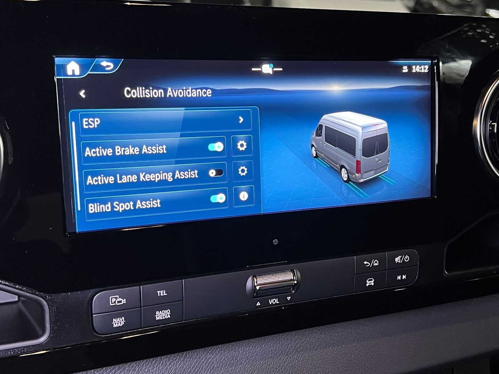 2026 Mercedes-Benz Sprinter 2500 Standard Roof I4 Diesel HO 144 AWD