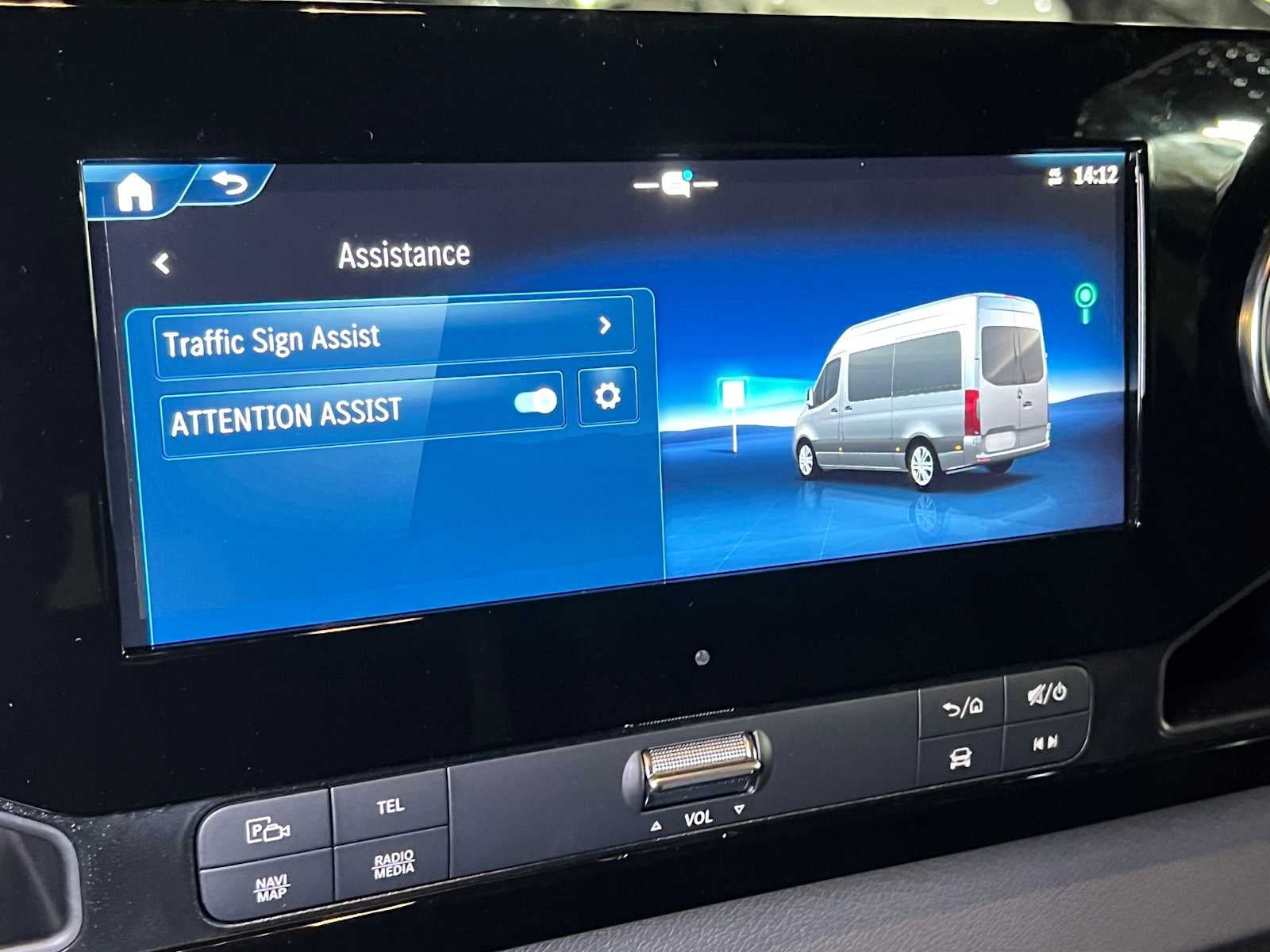 2026 Mercedes-Benz Sprinter 2500 Standard Roof I4 Diesel HO 144 AWD