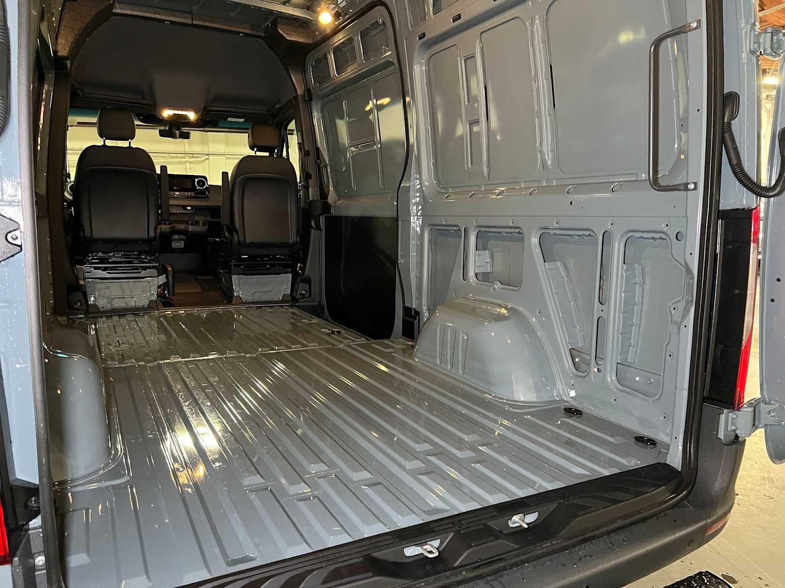 2026 Mercedes-Benz Sprinter 2500 Standard Roof I4 Diesel HO 144 AWD