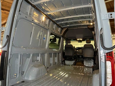 2026 Mercedes-Benz Sprinter 2500 Standard Roof I4 Diesel HO 144 AWD