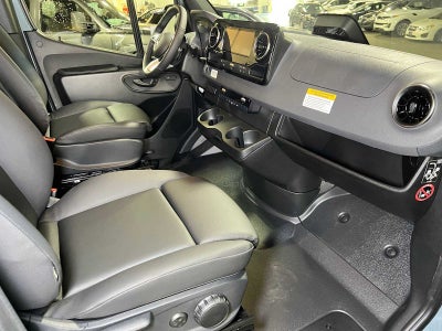2026 Mercedes-Benz Sprinter Cargo 2500 Standard Roof I4 Diesel HO 144 AWD