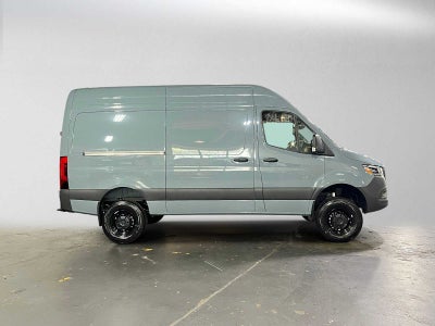 2026 Mercedes-Benz Sprinter Cargo 2500 Standard Roof I4 Diesel HO 144 AWD
