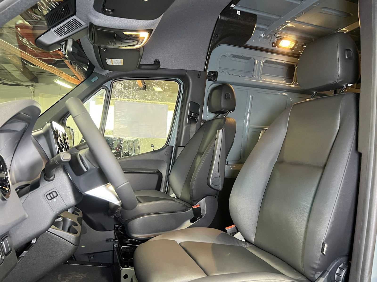 2026 Mercedes-Benz Sprinter Cargo 2500 Standard Roof I4 Diesel HO 144 AWD