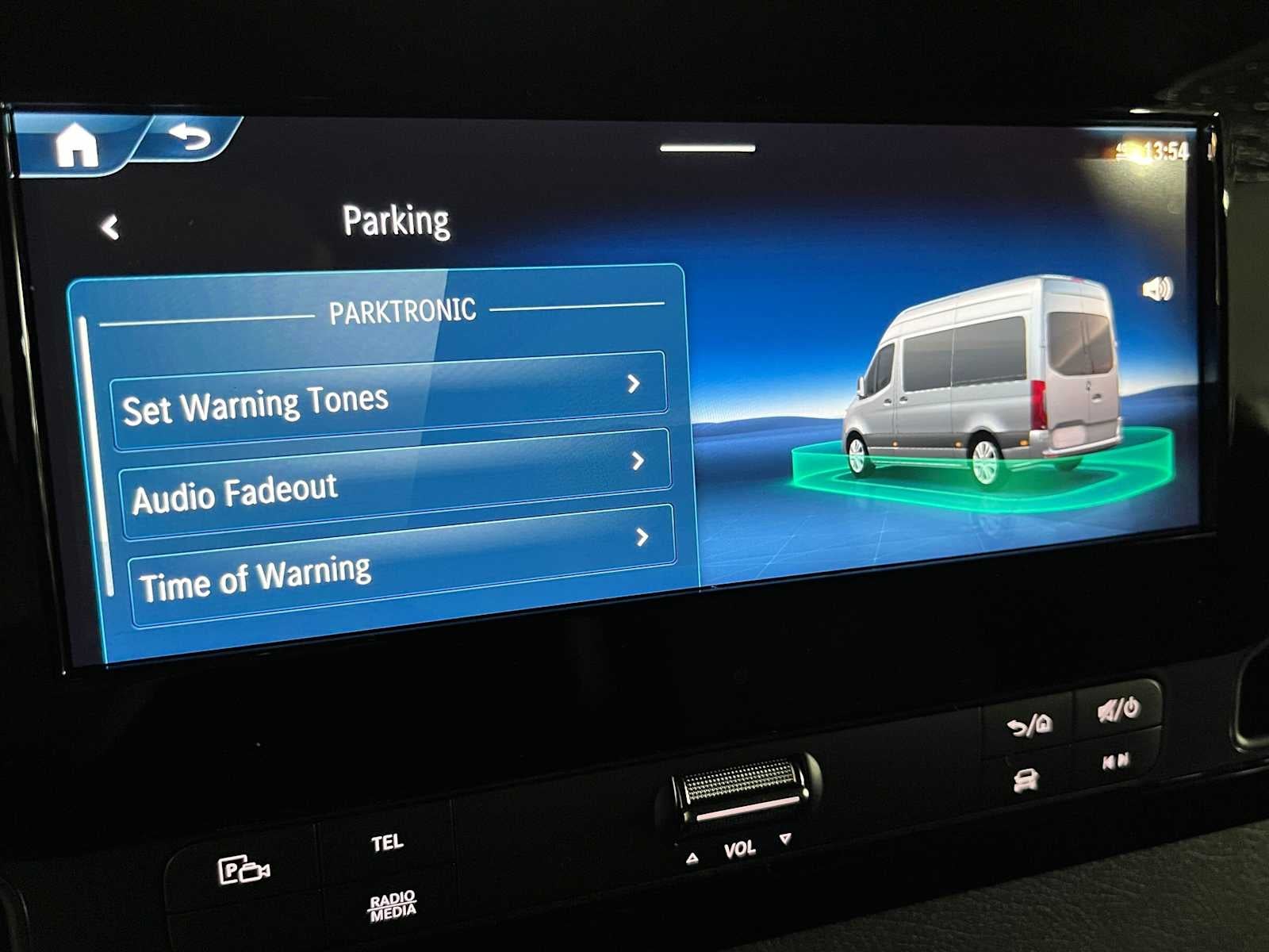 2026 Mercedes-Benz Sprinter Cargo 2500 Standard Roof I4 Diesel HO 144 AWD