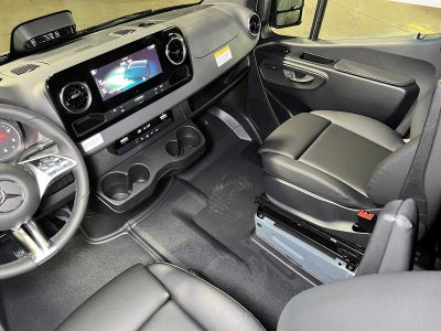 2026 Mercedes-Benz Sprinter Cargo 2500 Standard Roof I4 Diesel HO 144 AWD