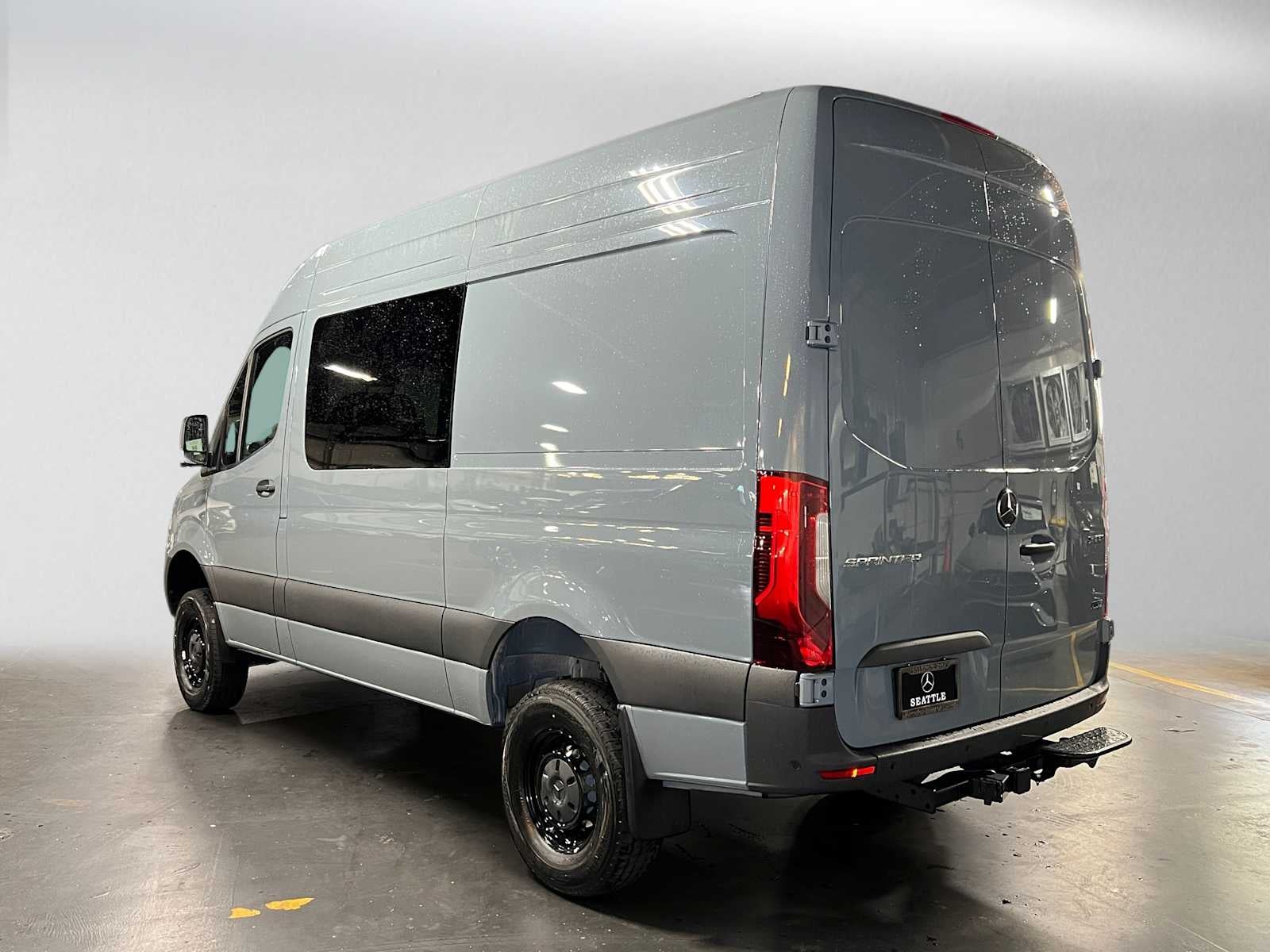 2026 Mercedes-Benz Sprinter Cargo 2500 Standard Roof I4 Diesel HO 144 AWD