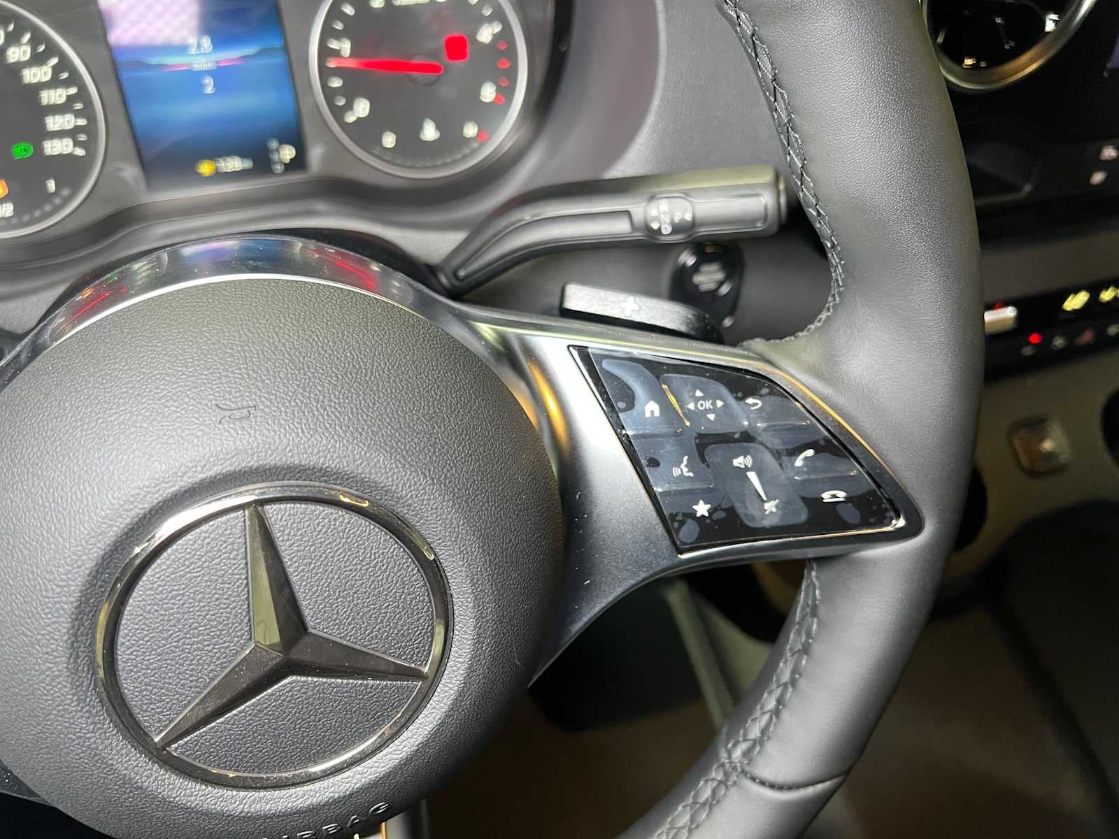 2026 Mercedes-Benz Sprinter Crew 2500 Standard Roof I4 Diesel HO 144 AWD