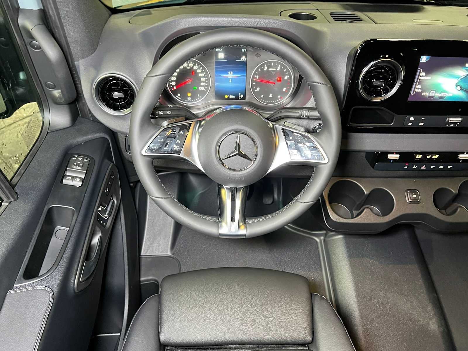 2026 Mercedes-Benz Sprinter Crew 2500 Standard Roof I4 Diesel HO 144 AWD