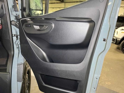 2026 Mercedes-Benz Sprinter Cargo 2500 Standard Roof I4 Diesel HO 144 AWD