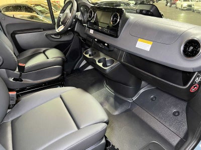 2026 Mercedes-Benz Sprinter Cargo 2500 Standard Roof I4 Diesel HO 144 AWD