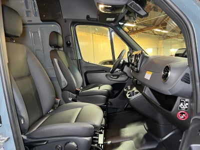 2026 Mercedes-Benz Sprinter Cargo 2500 Standard Roof I4 Diesel HO 144 AWD