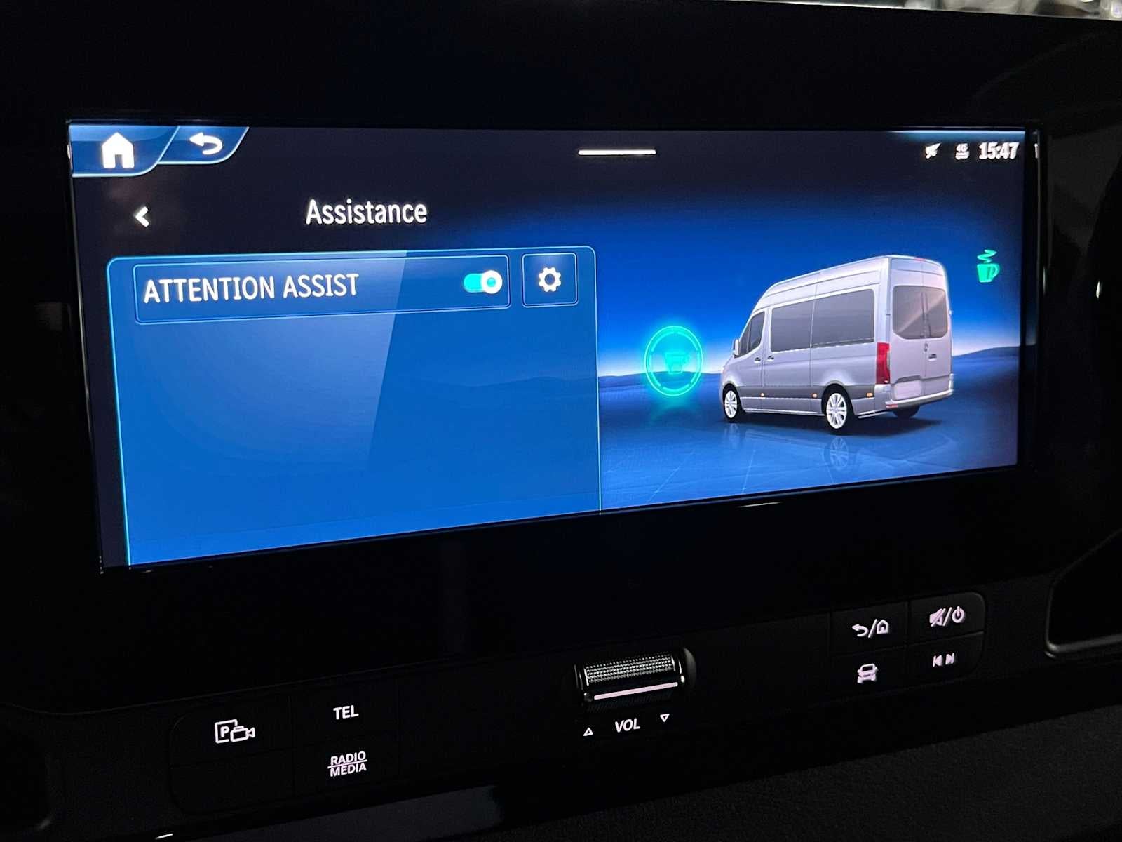 2026 Mercedes-Benz Sprinter Cargo 2500 Standard Roof I4 Diesel HO 144 AWD