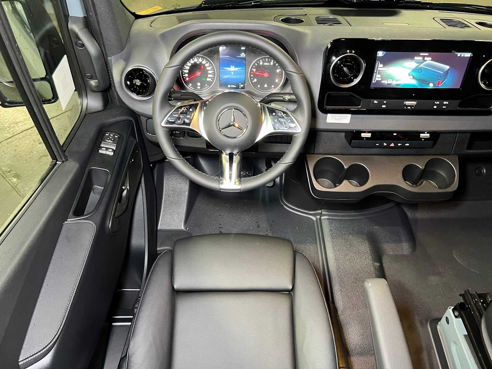 2026 Mercedes-Benz Sprinter Cargo 2500 Standard Roof I4 Diesel HO 144 AWD