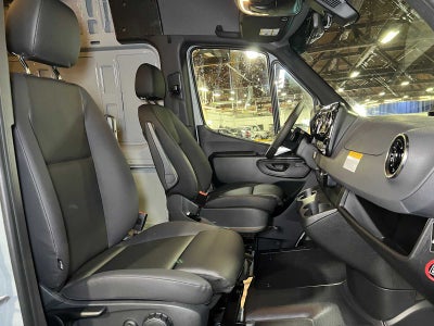 2026 Mercedes-Benz Sprinter Cargo 2500 Standard Roof I4 Diesel HO 144 AWD