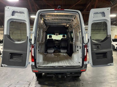 2026 Mercedes-Benz Sprinter Cargo 2500 Standard Roof I4 Diesel HO 144 AWD
