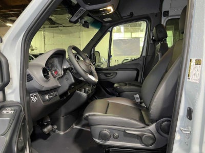 2026 Mercedes-Benz Sprinter Cargo 2500 Standard Roof I4 Diesel HO 144 AWD