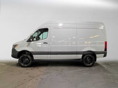 2026 Mercedes-Benz Sprinter Cargo 2500 Standard Roof I4 Diesel HO 144 AWD