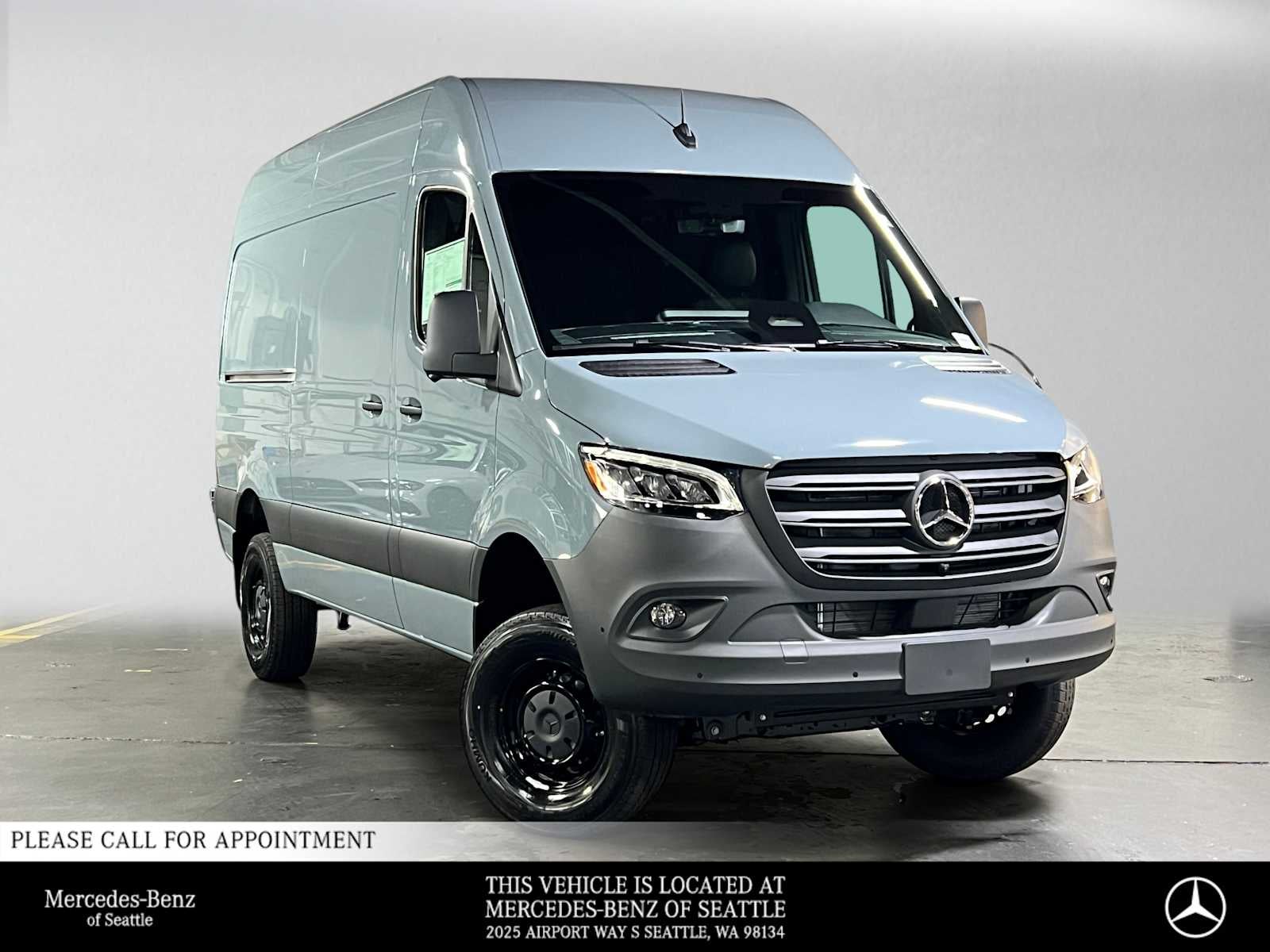 2026 Mercedes-Benz Sprinter Cargo 2500 Standard Roof I4 Diesel HO 144 AWD