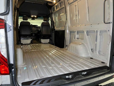 2026 Mercedes-Benz Sprinter Cargo 2500 Standard Roof I4 Diesel HO 144 AWD