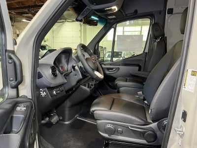 2026 Mercedes-Benz Sprinter Cargo 2500 Standard Roof I4 Diesel HO 144 AWD