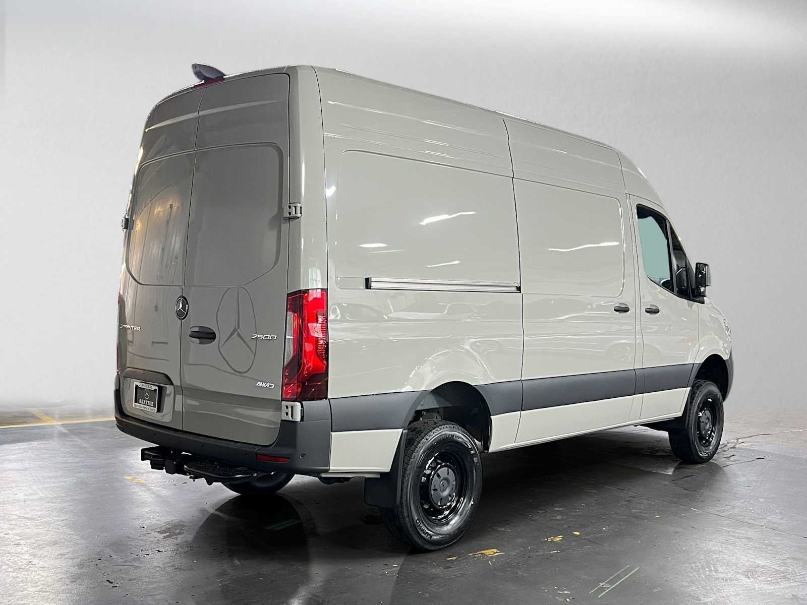 2026 Mercedes-Benz Sprinter Cargo 2500 Standard Roof I4 Diesel HO 144 AWD