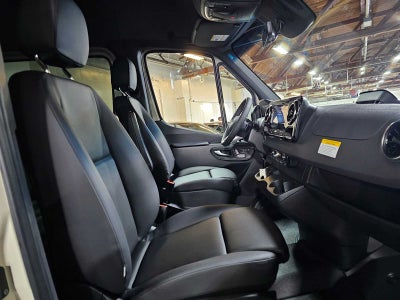 2026 Mercedes-Benz Sprinter 2500 Standard Roof I4 Diesel HO 144 AWD