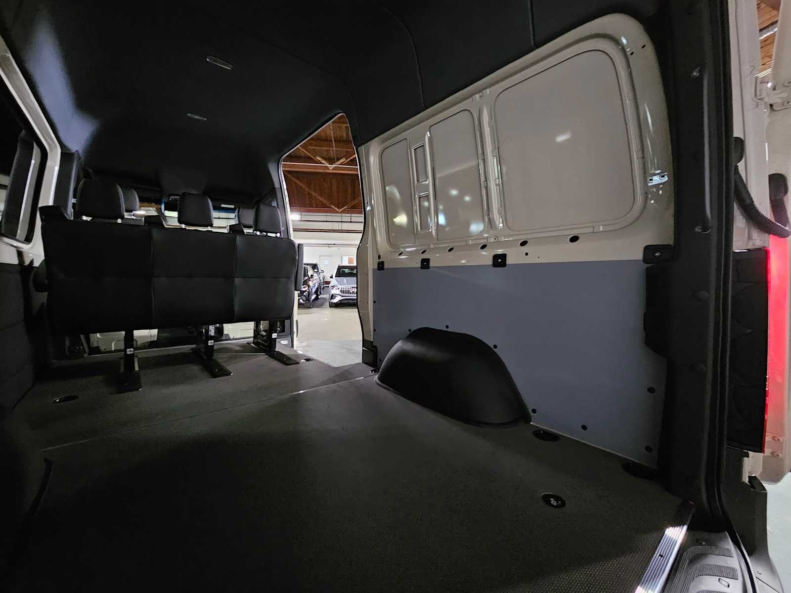 2026 Mercedes-Benz Sprinter 2500 Standard Roof I4 Diesel HO 144 AWD