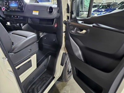 2026 Mercedes-Benz Sprinter 2500 Standard Roof I4 Diesel HO 144 AWD