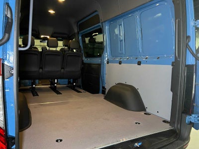 2026 Mercedes-Benz Sprinter Crew 2500 Standard Roof I4 Diesel HO 144 AWD